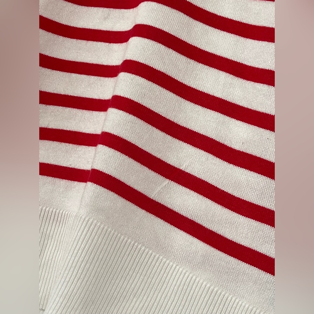 Marled LOVE Sweater Red Stripe White Crewneck Pullover Size Medium - Picture 10 of 11